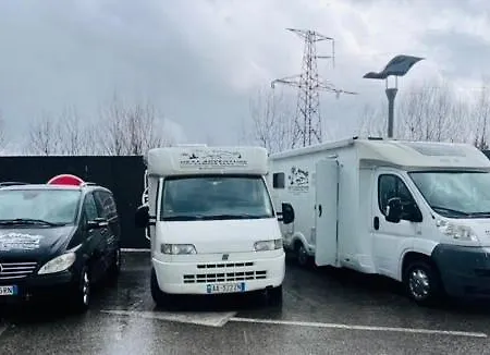 Camper For Rent אתר קמפינג